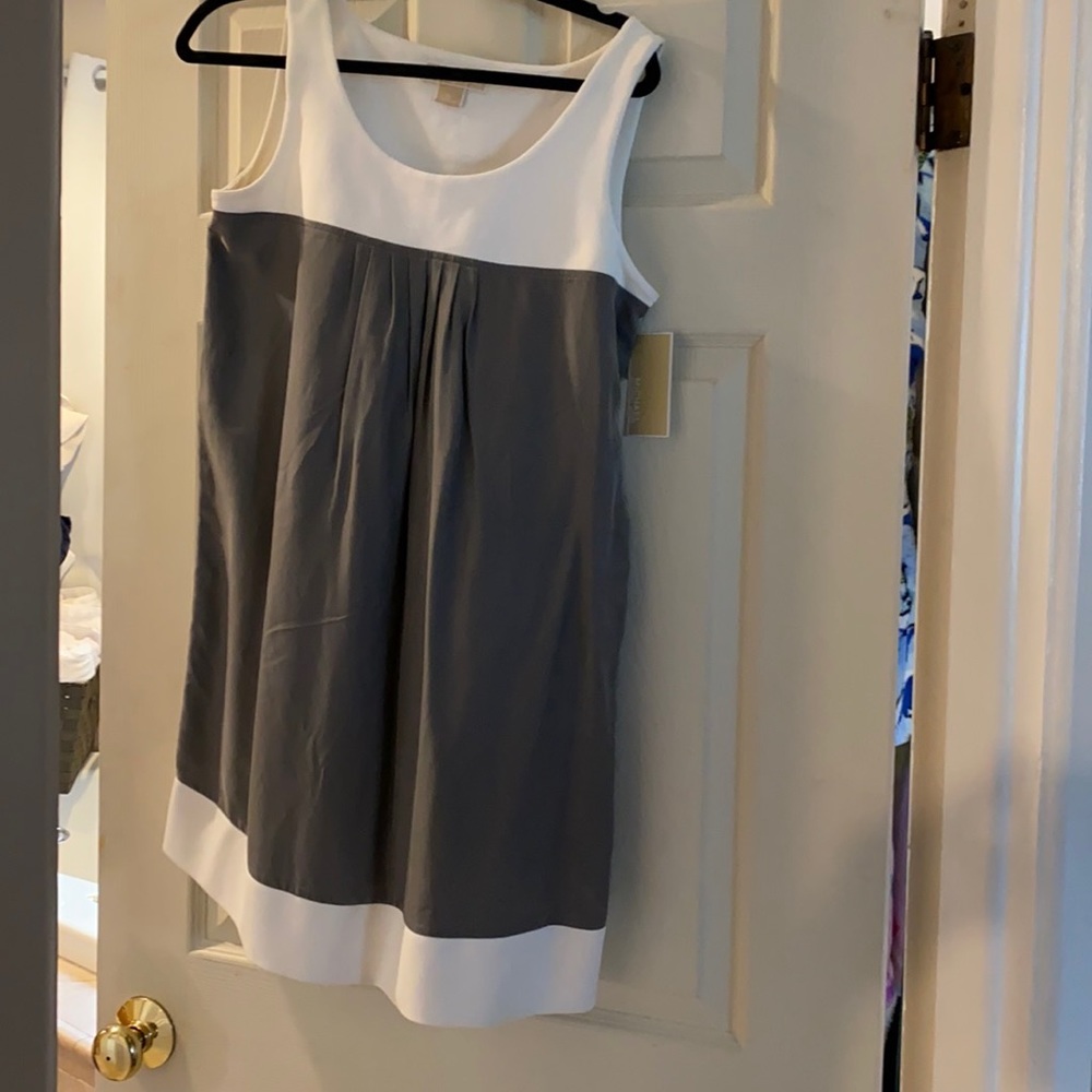 NWT Michael Kors Med spring dress